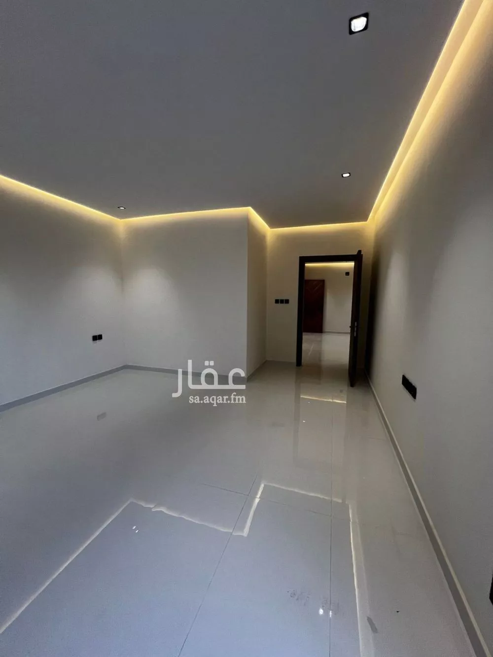 4 bedroom floor in Al Narjis 5