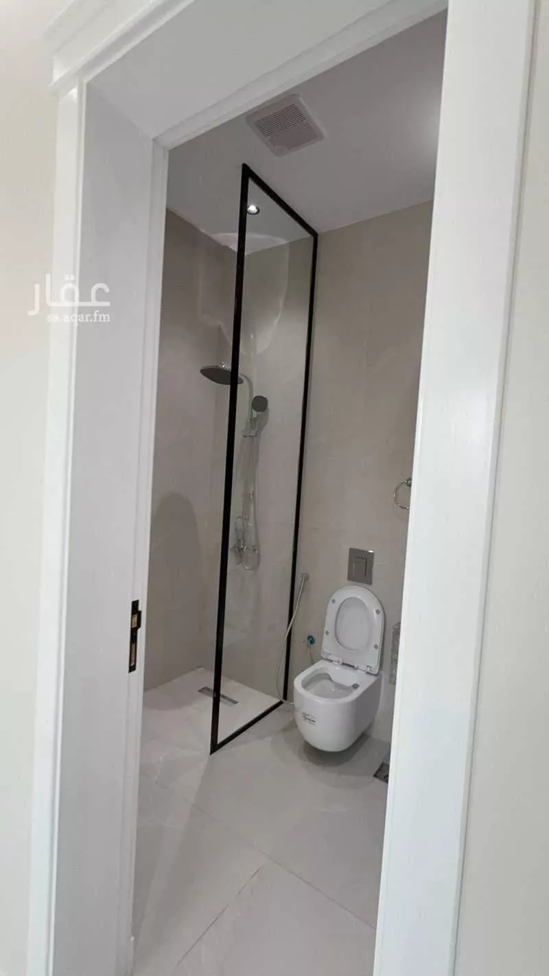 عمارة 625 م² في الروضة 3