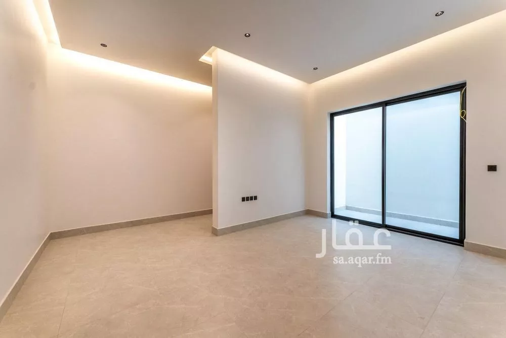 دور 3 غرف في العقيق 7