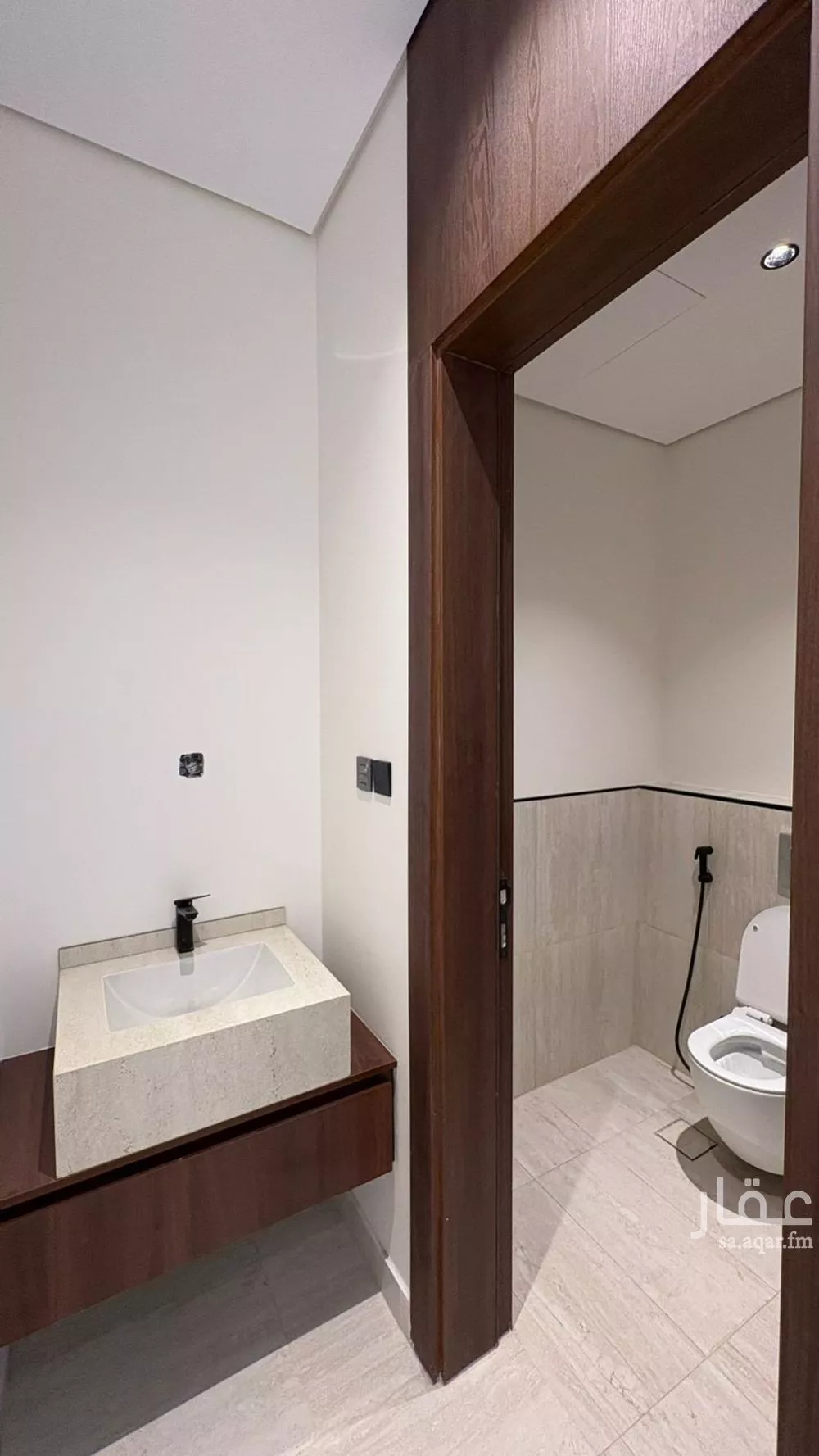 شقة 4 غرف في عين الخيف 8