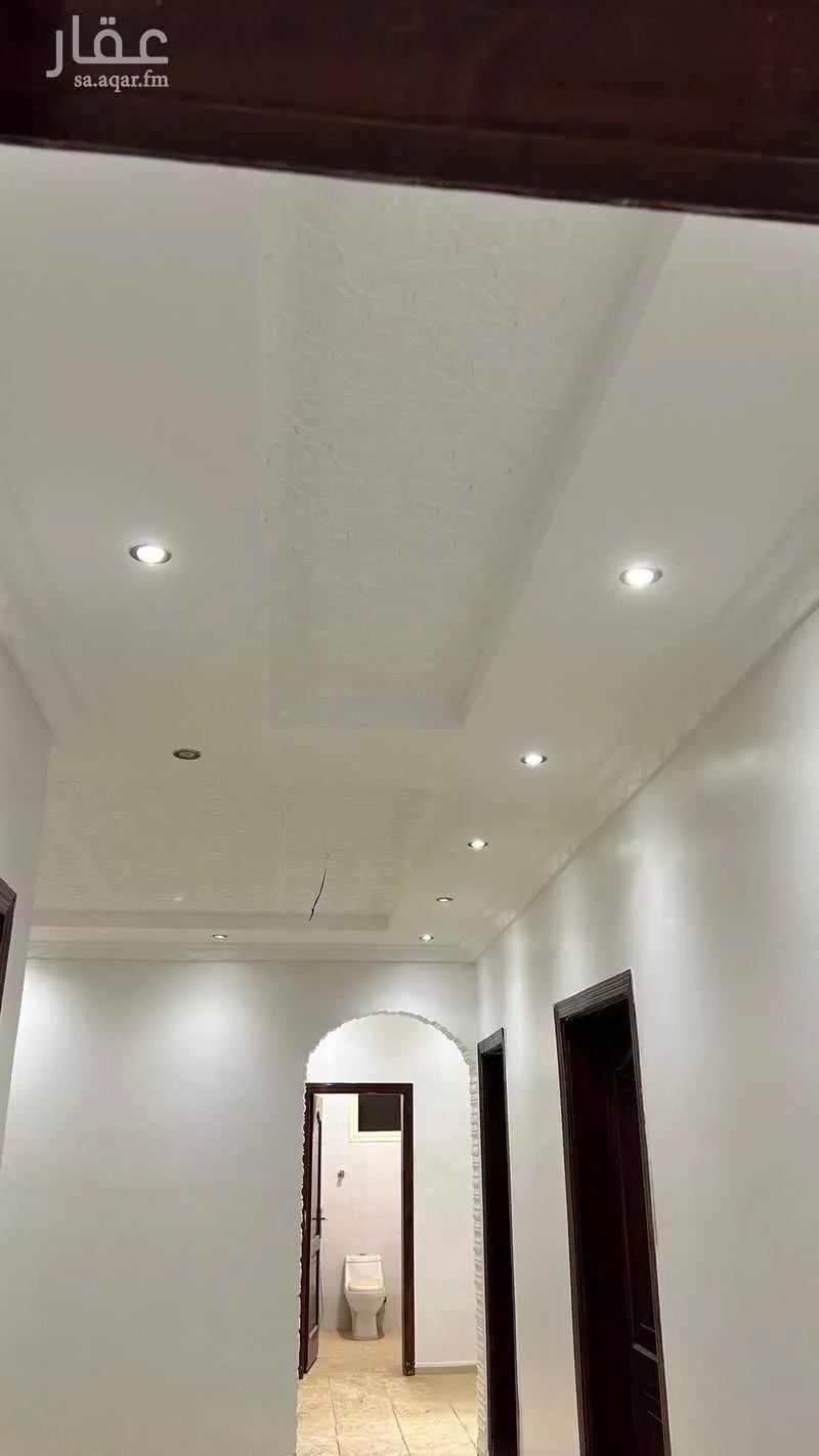 عمارة 636 م² في السكة الحديدية 7