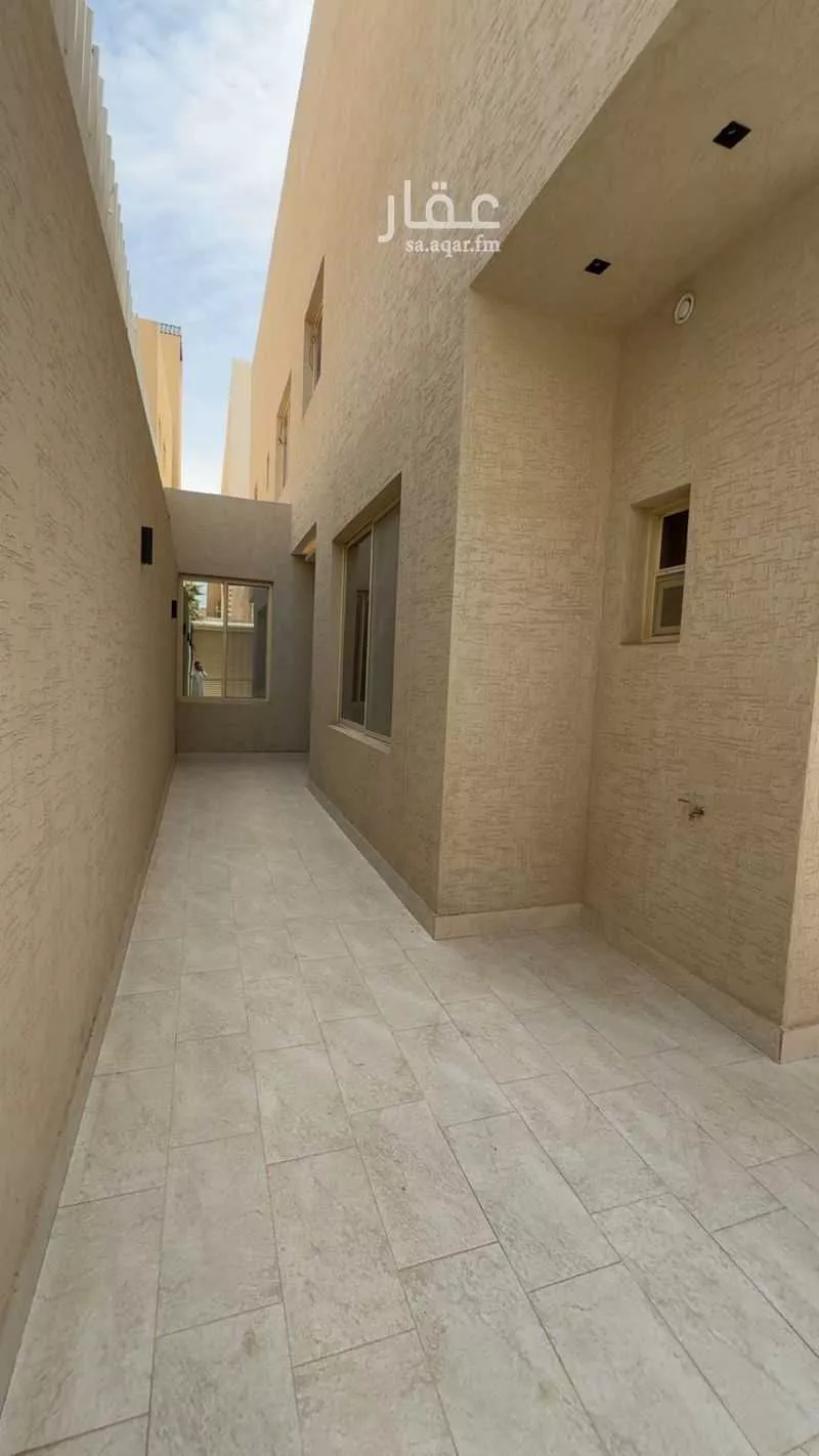 دور 4 غرف في غرناطة 2