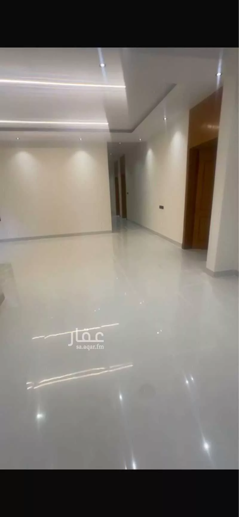 6 bedroom floor in Al Janadriyah 4