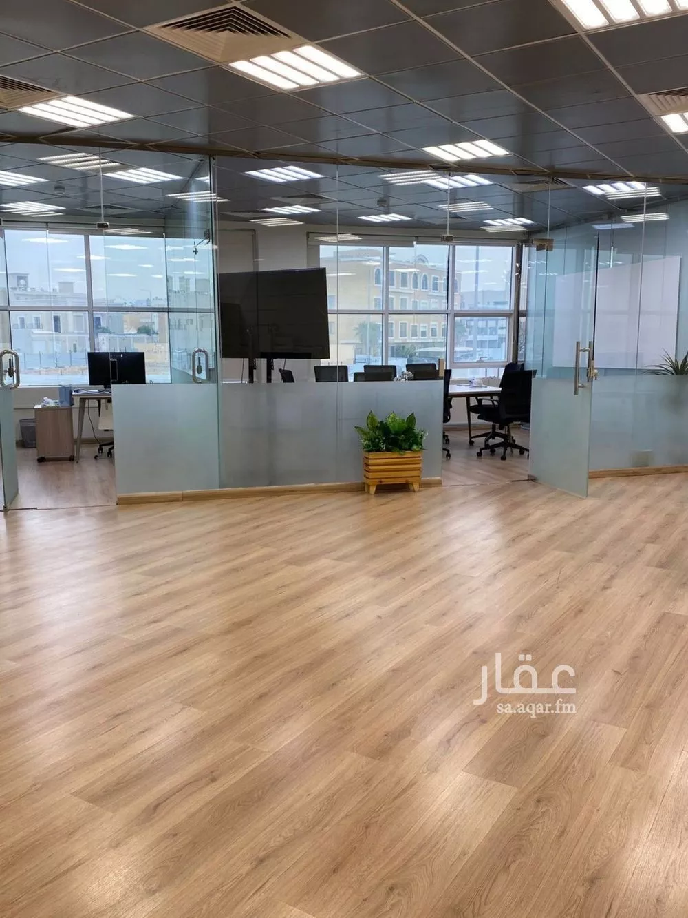 مكتب 165 م² في الملقا 8