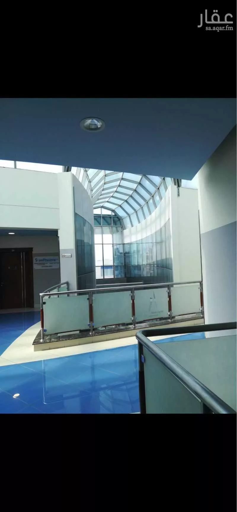 مكتب 700 م² في العليا 13