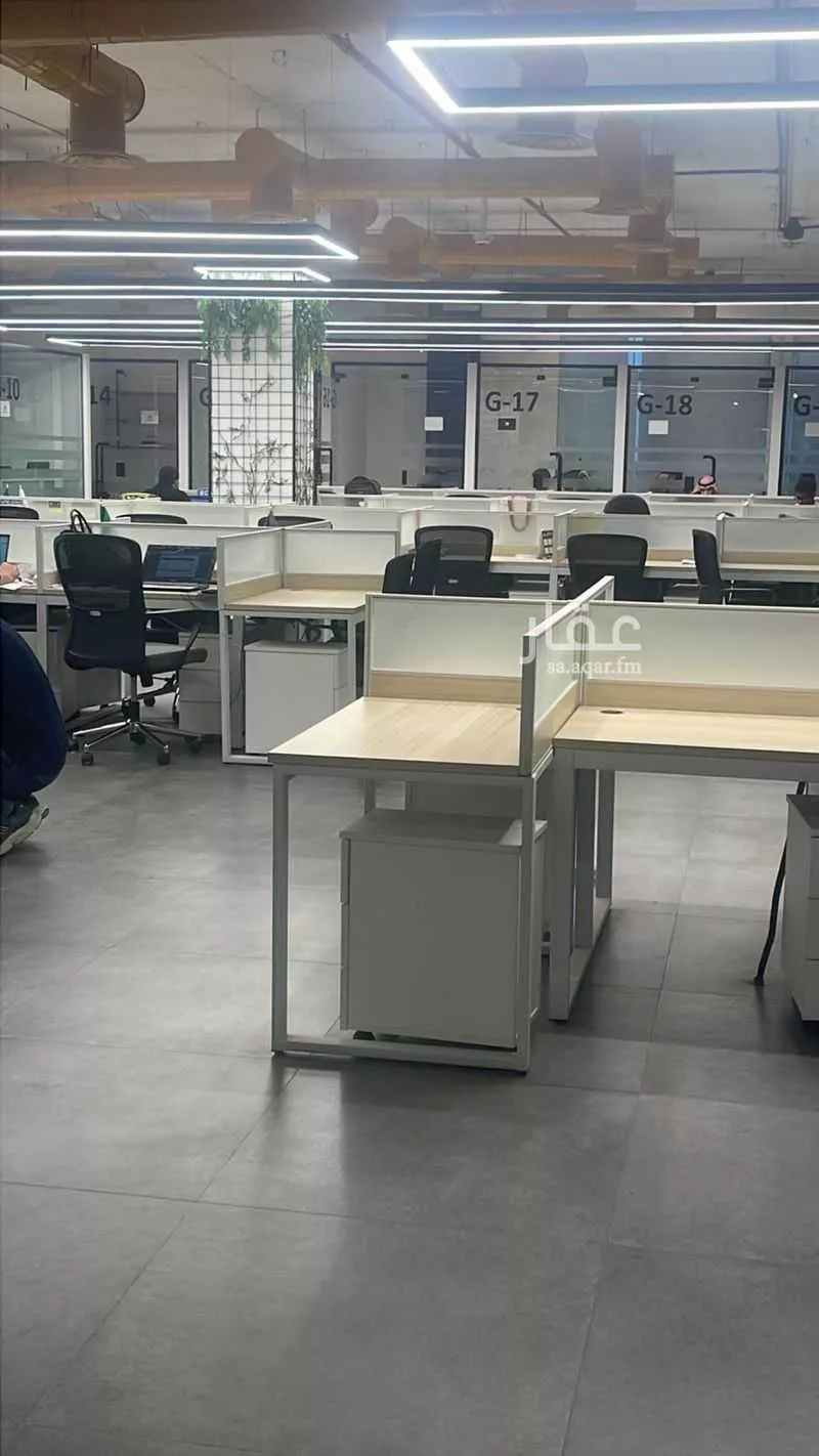 مكتب 5000 م² في الدريهمية 4