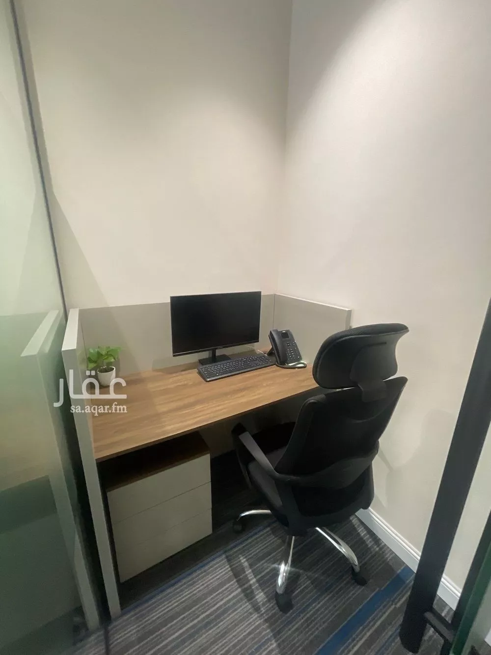 945 sqm office in Al Yasmin 6