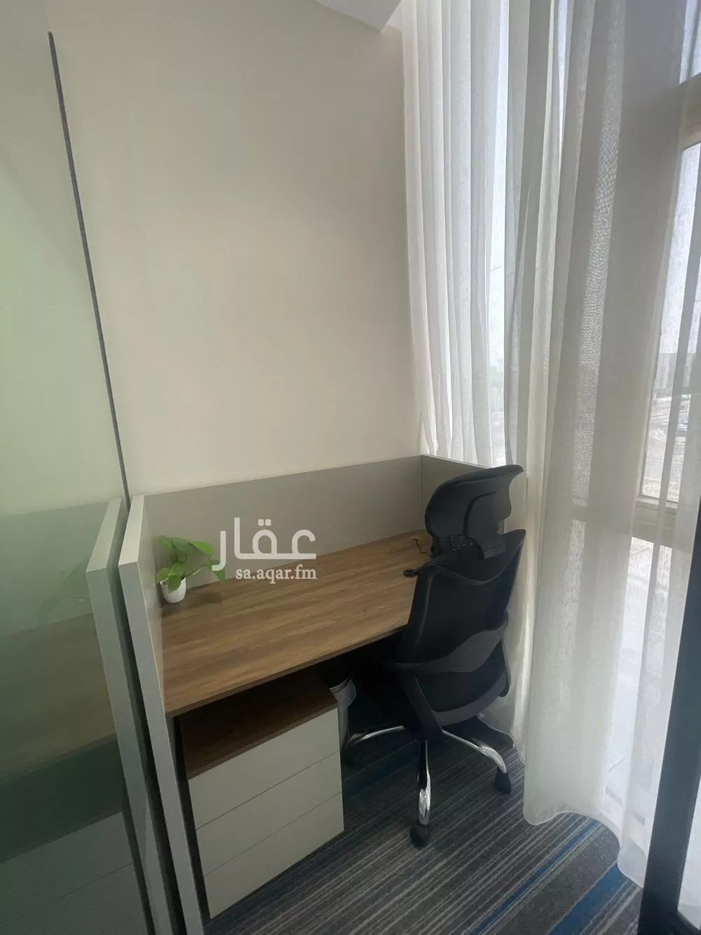 945 sqm office in Al Yasmin 7