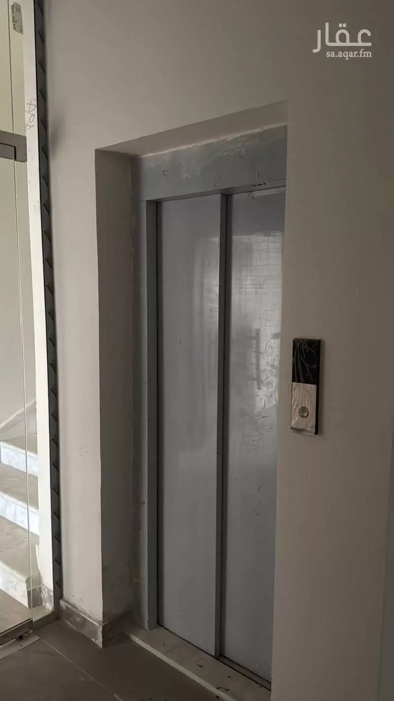 عمارة 950 م² في النظيم 2