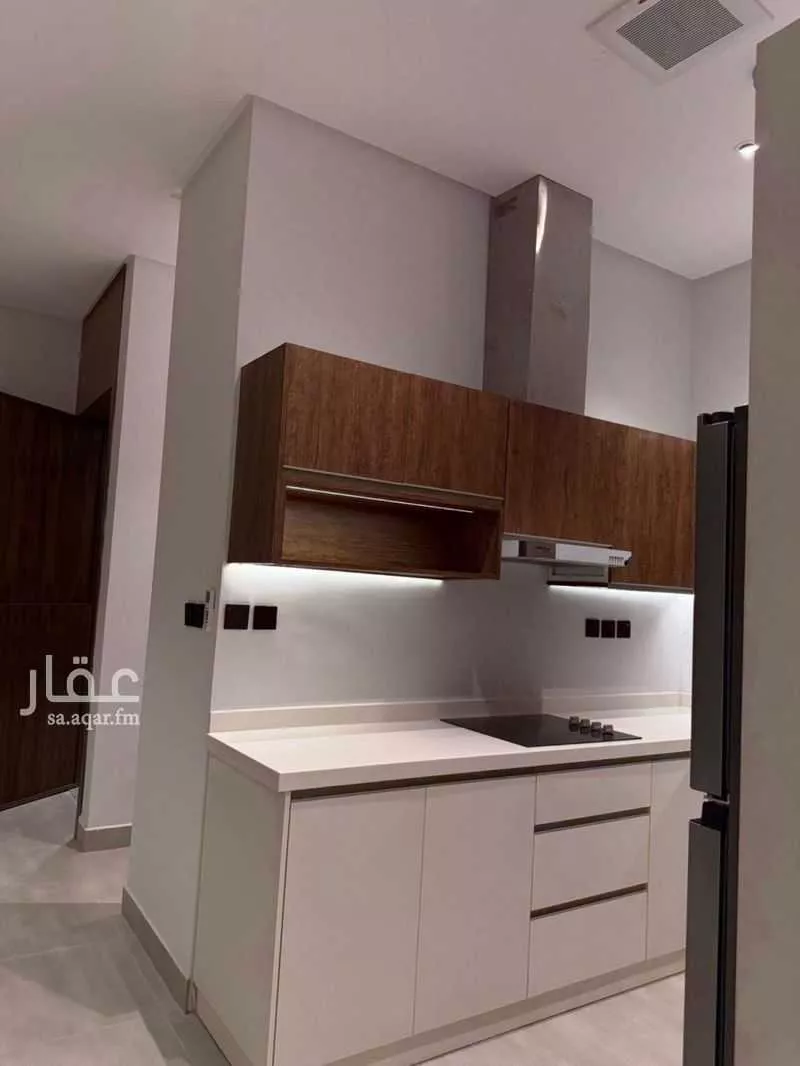 شقة 2 غرف في العقيق 8