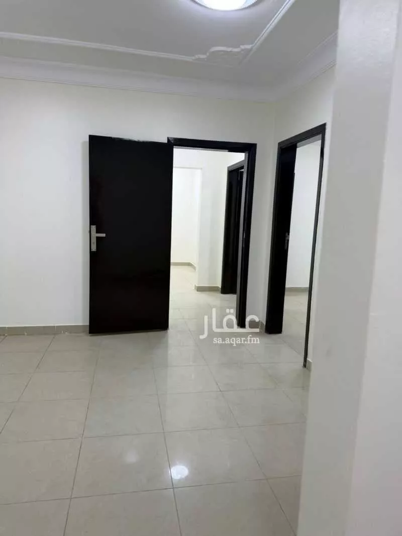 4 bedroom apartment in Dhahrat Laban 5