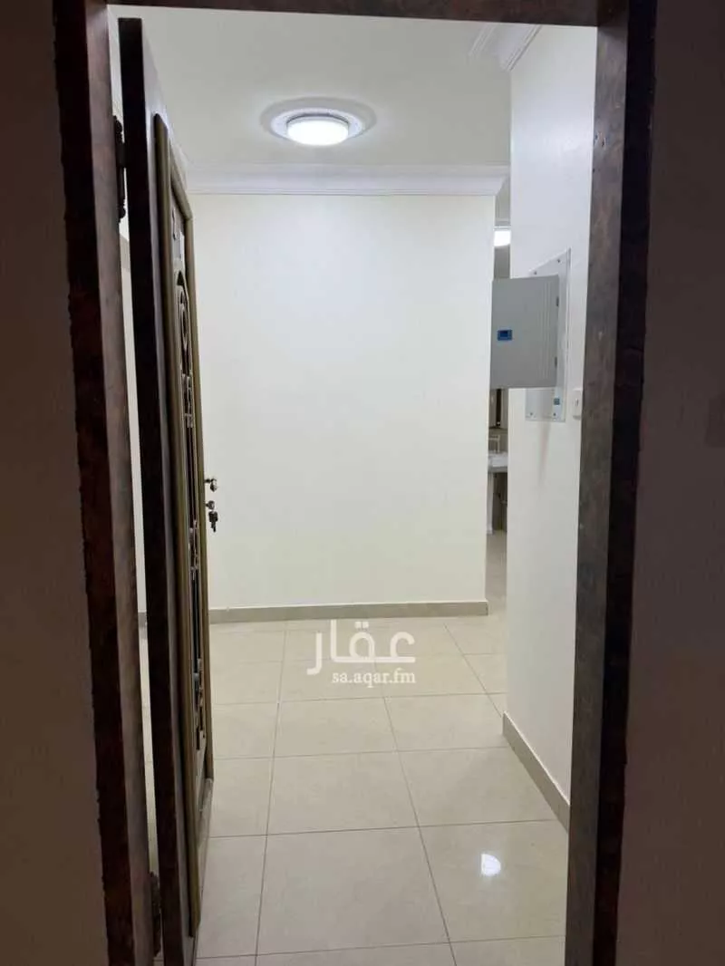 4 bedroom apartment in Dhahrat Laban 6
