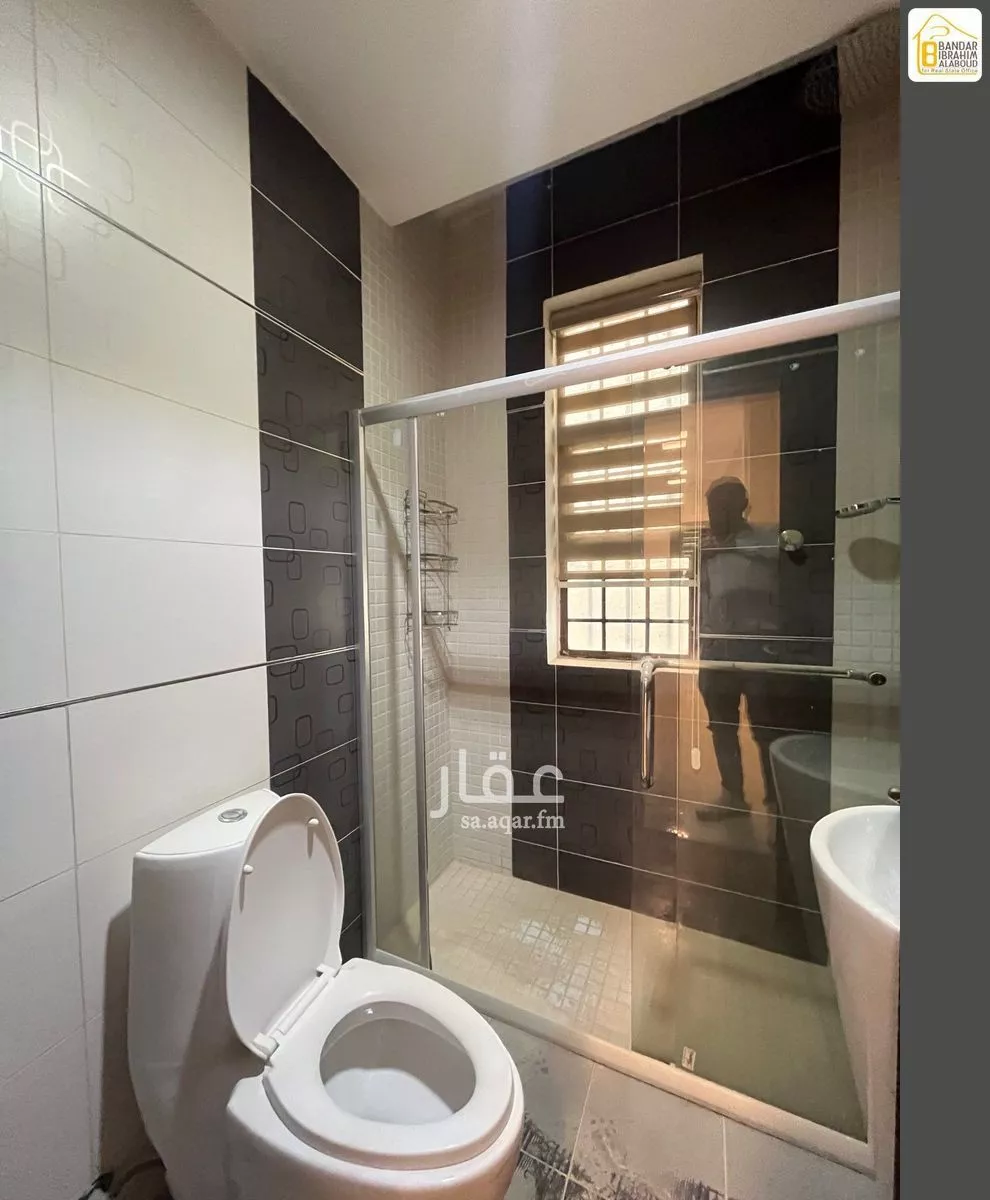 دور 6 غرف في النرجس 17