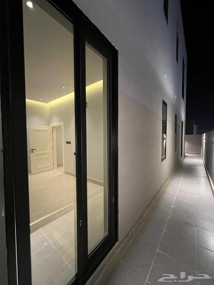 شقة 3 غرف في العارض 11