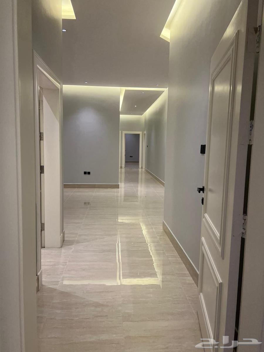 شقة 3 غرف في العارض 10