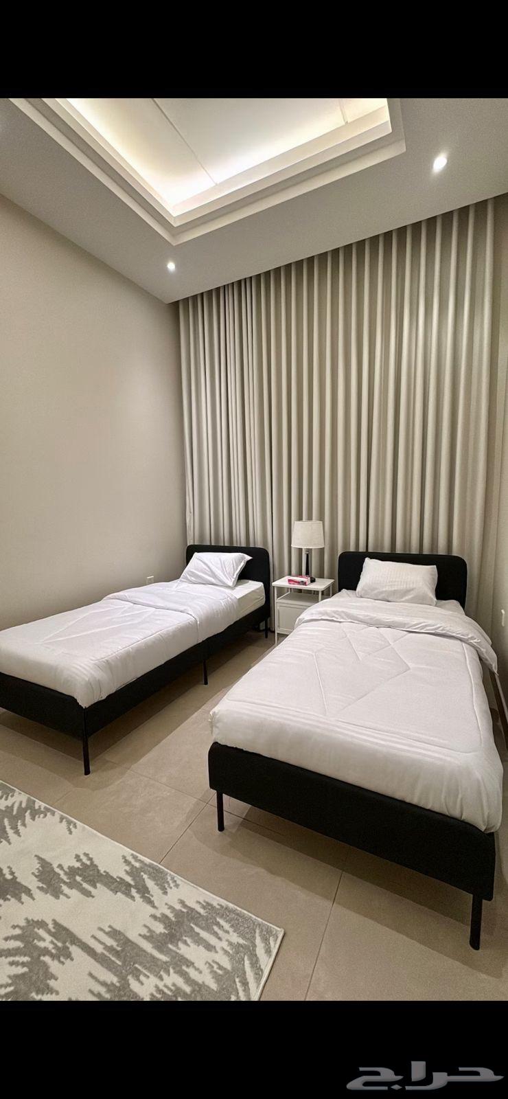 شقة 3 غرف في العقيق 2