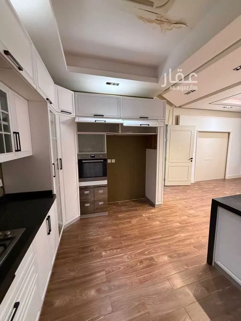 دور 5 غرف في الملك عبدالله 21