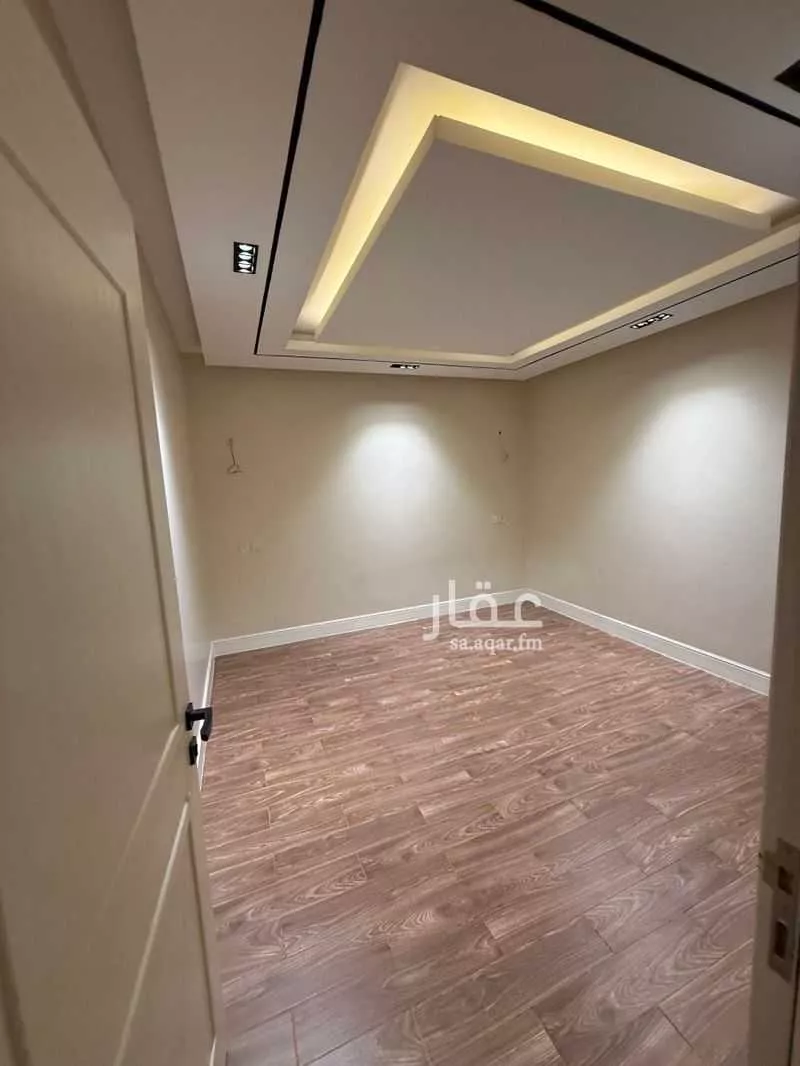 دور 5 غرف في الملك عبدالله 7