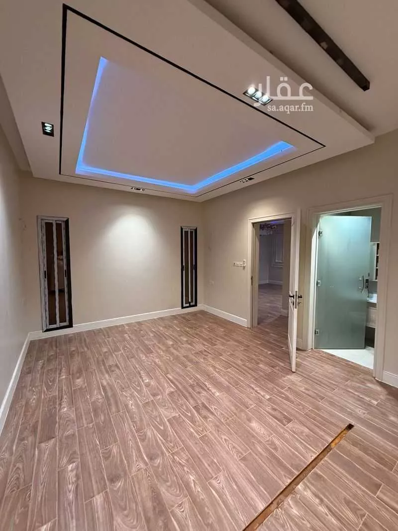 دور 5 غرف في الملك عبدالله 8