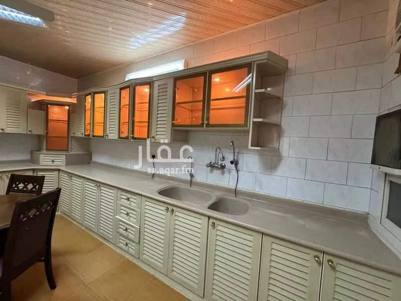 5 bedroom floor in As Suwaidi Al Gharabi 14