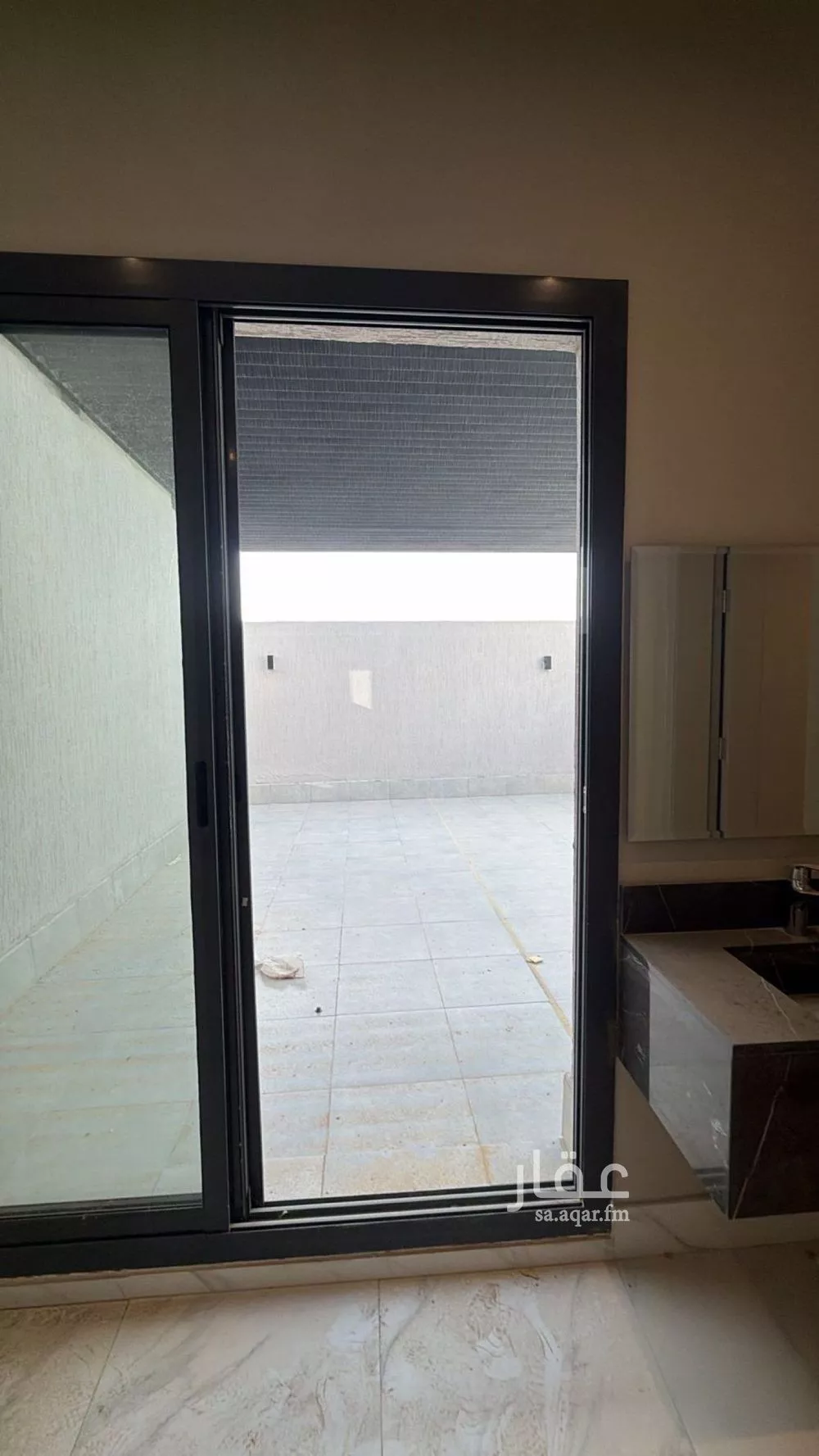 دور 4 غرف في العارض 17