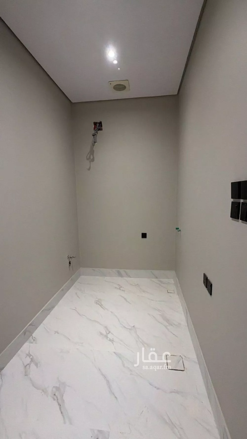 دور 4 غرف في العارض 8