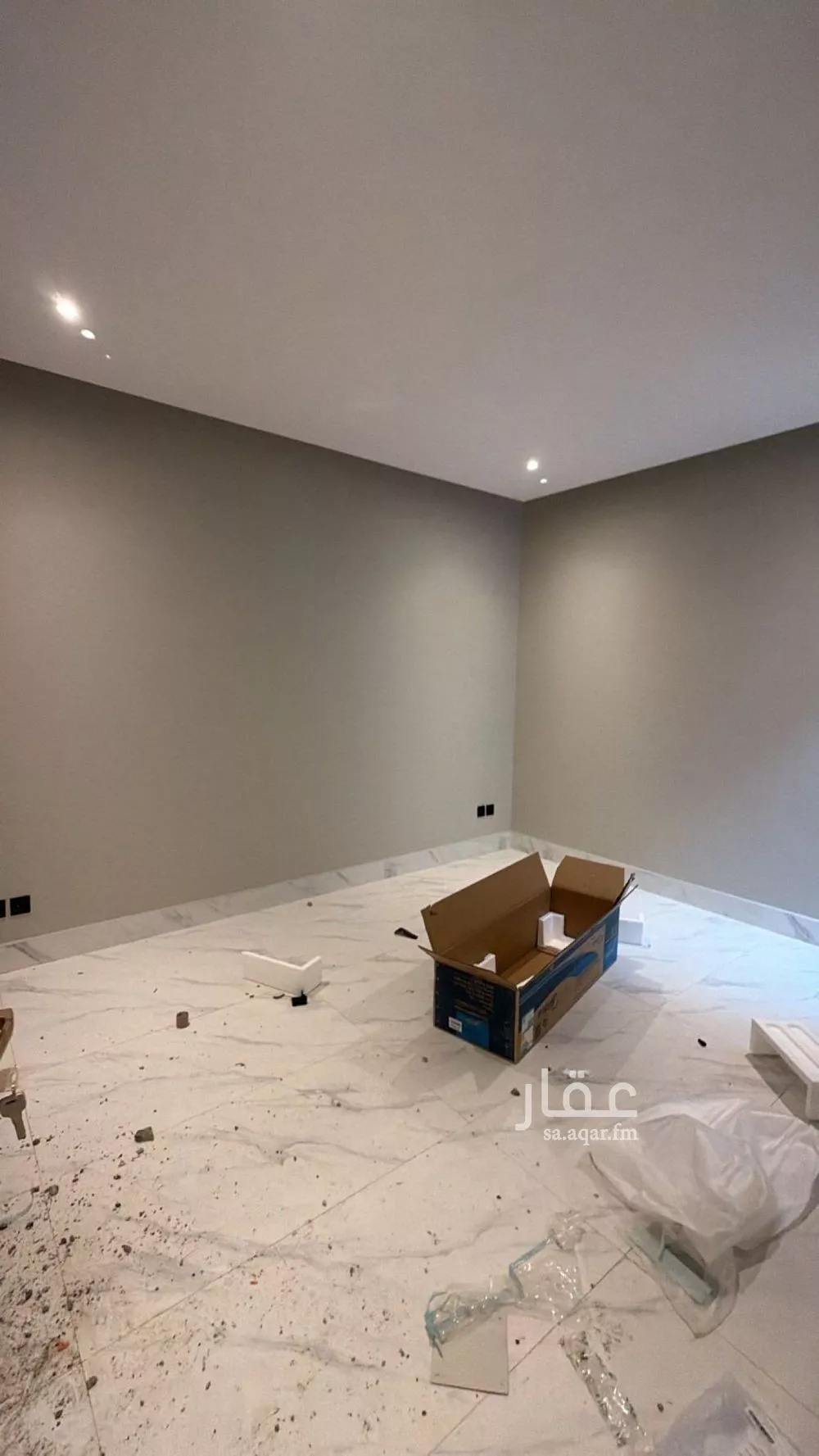 دور 4 غرف في العارض 10