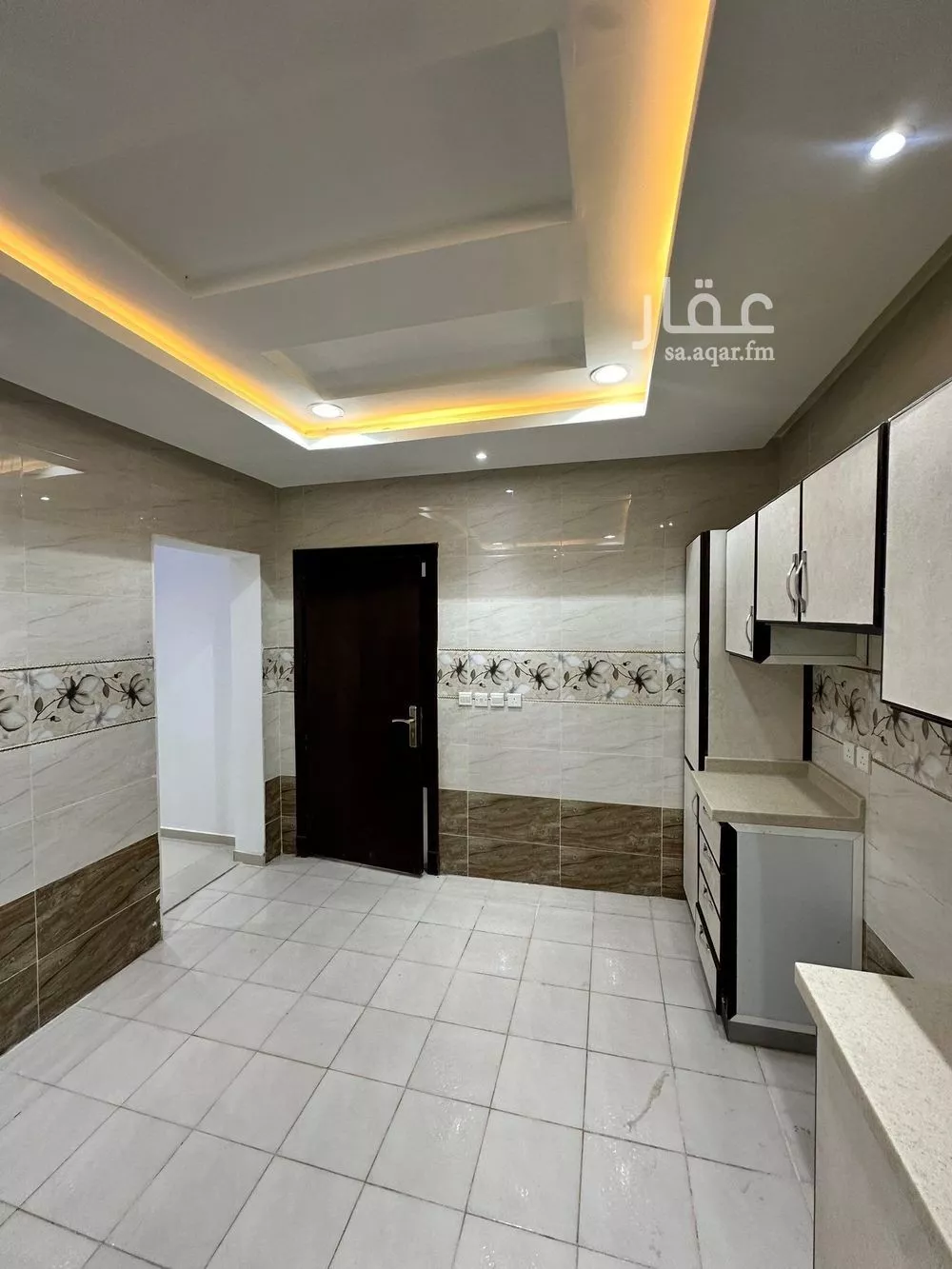 شقة 3 غرف في التعاون 8