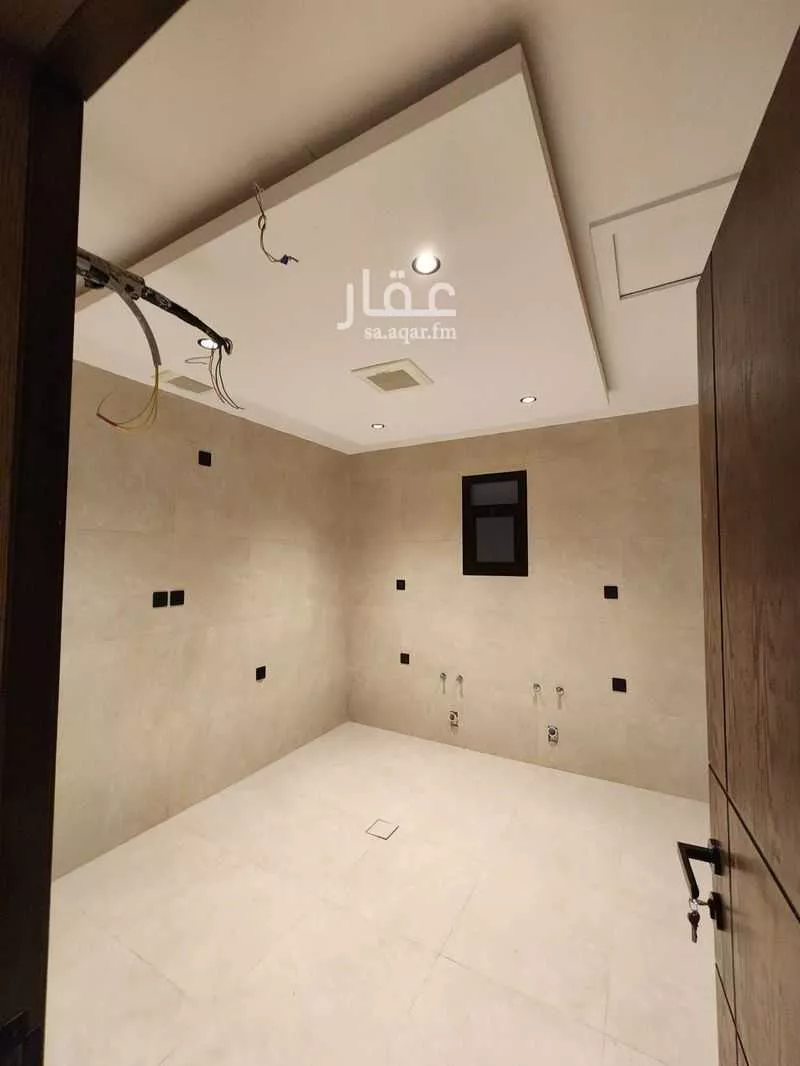 شقة 4 غرف في طيبة 9