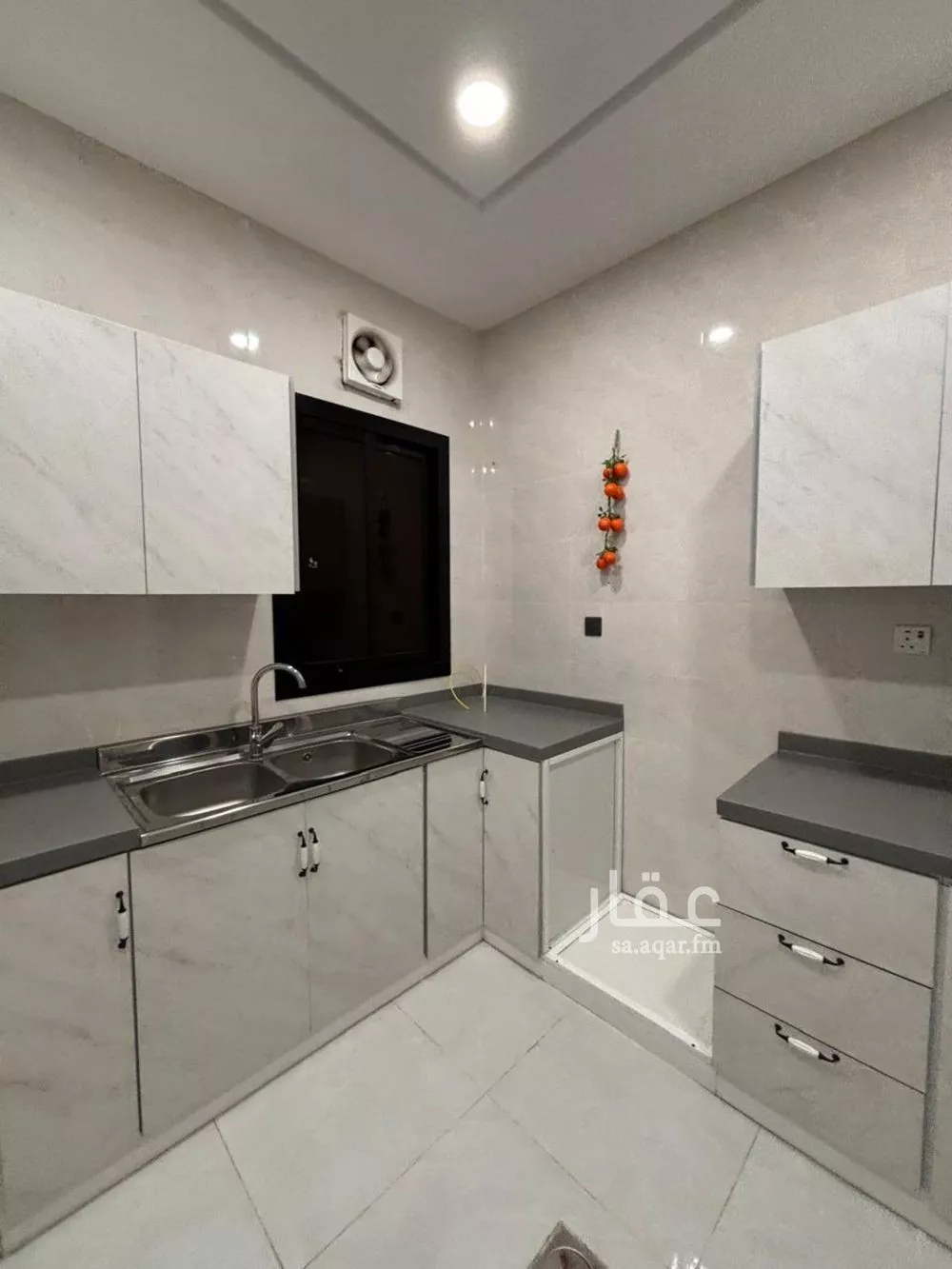 شقة 4 غرف في الربوة 9