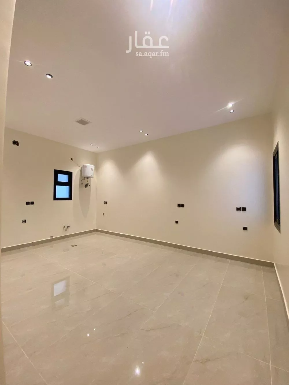 فيلا 15 غرف في الوشام 15