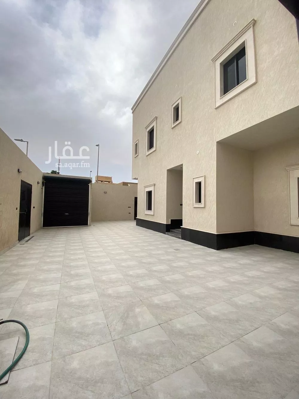 فيلا 15 غرف في الوشام 8