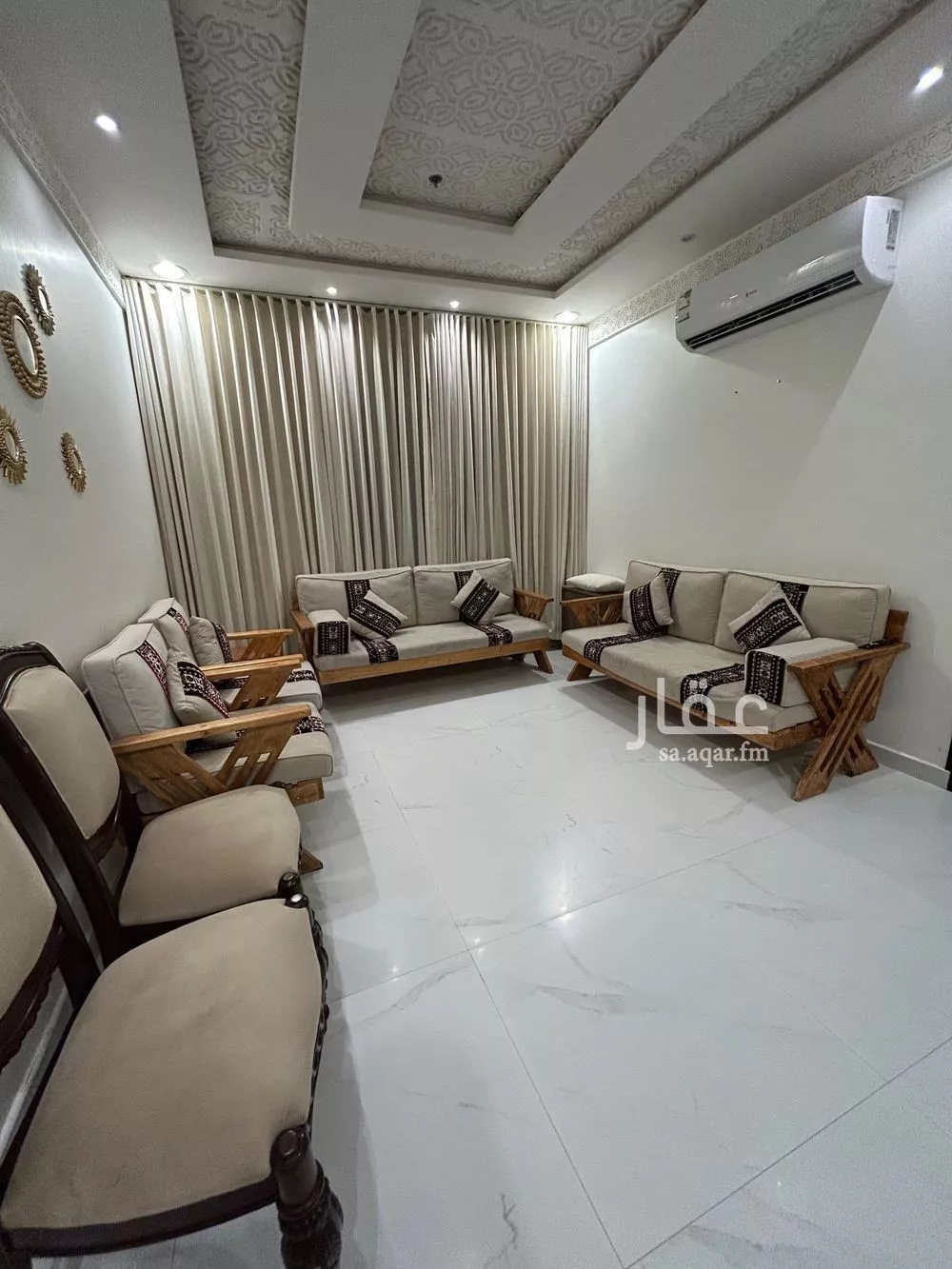 شقة 3 غرف في الرمال 5