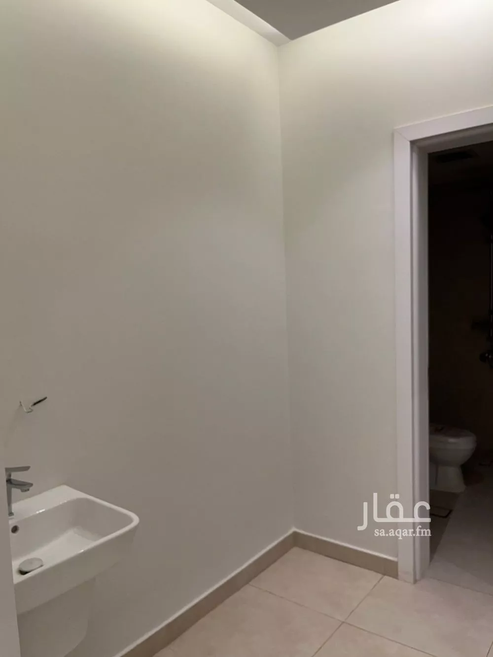 شقة 4 غرف في الرمال 11