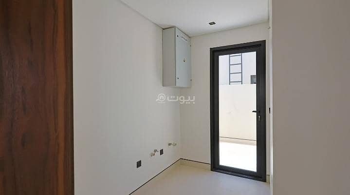 5 bedroom villa in Al Safa, Riyadh 9