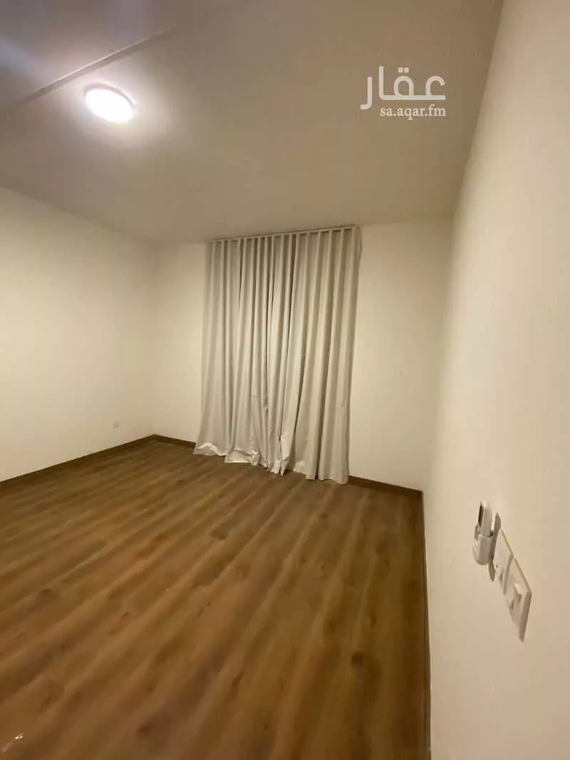 دور 4 غرف في الرياض 6