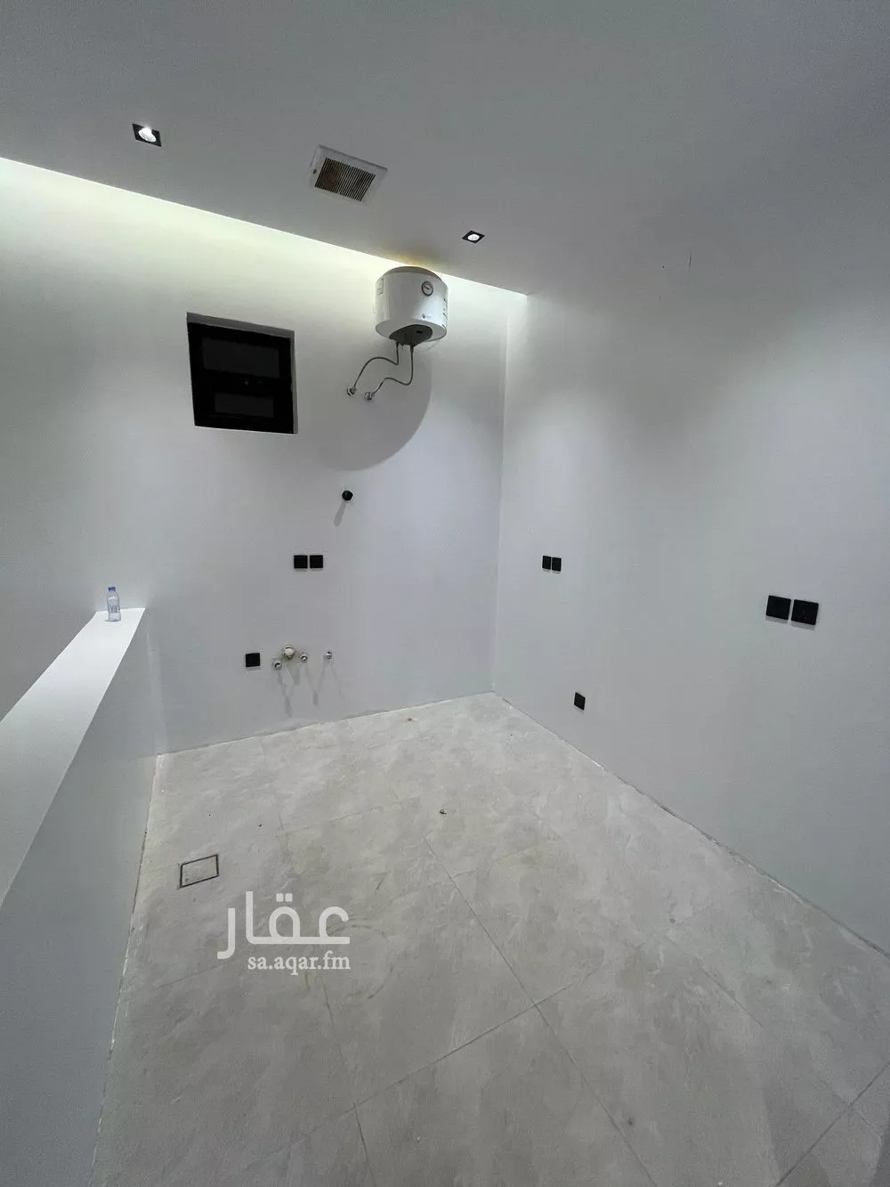 شقة 4 غرف في الرمال 12