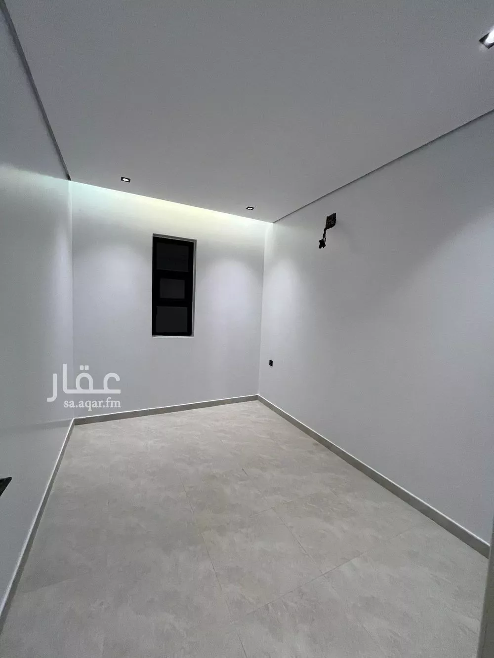 شقة 4 غرف في الرمال 8