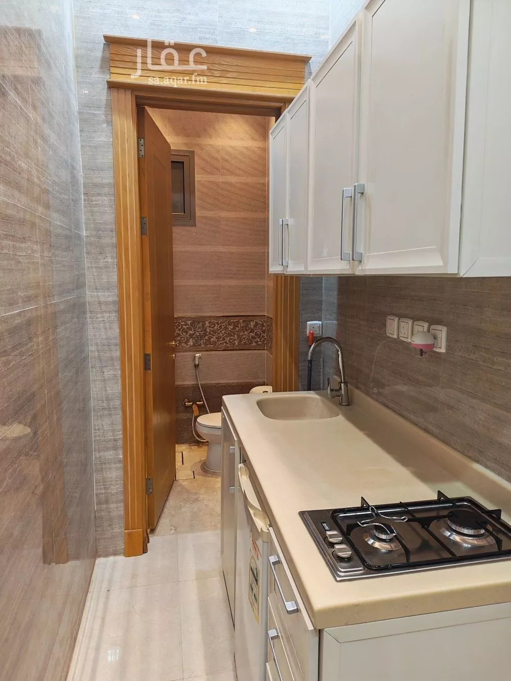 شقة 1 غرف في العارض 3