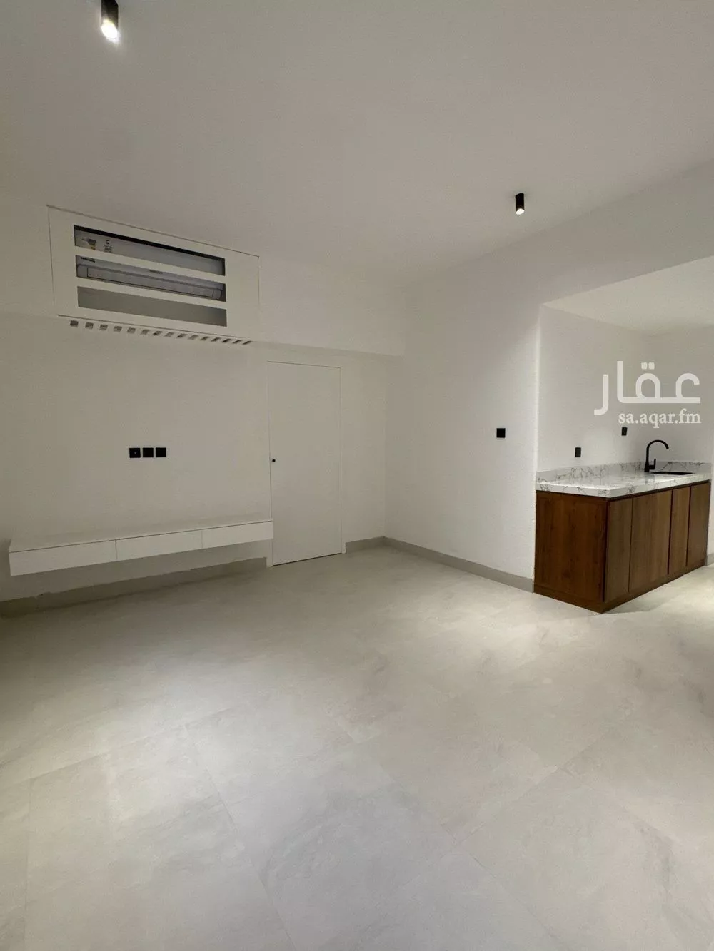 شقة 1 غرف في العقيق 12