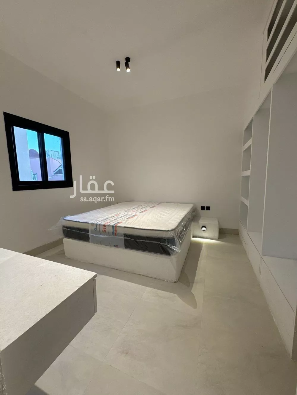 شقة 1 غرف في العقيق 13