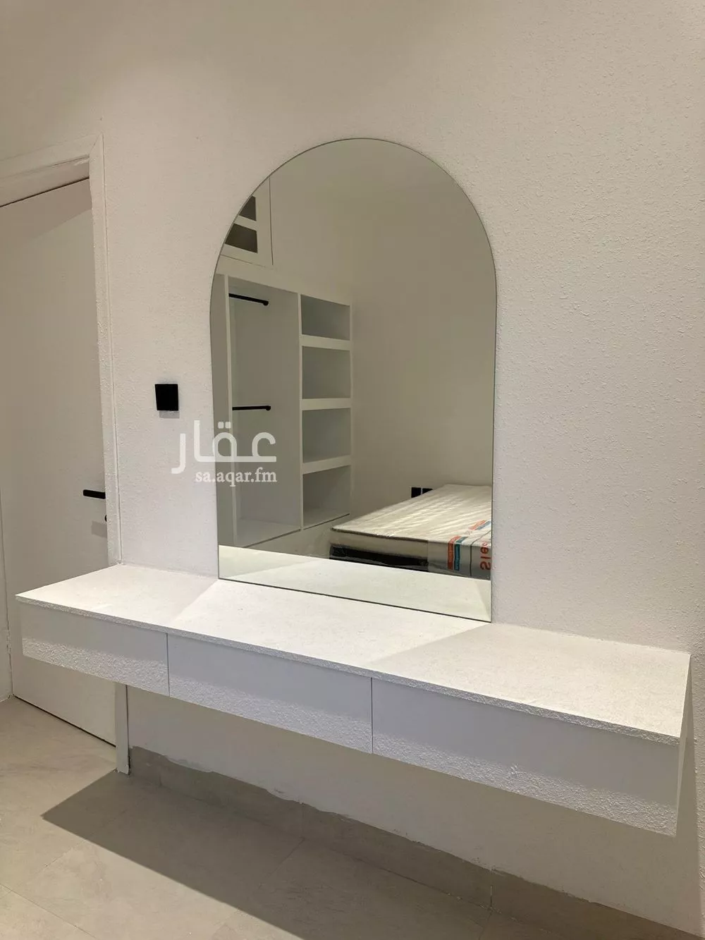 شقة 1 غرف في العقيق 14