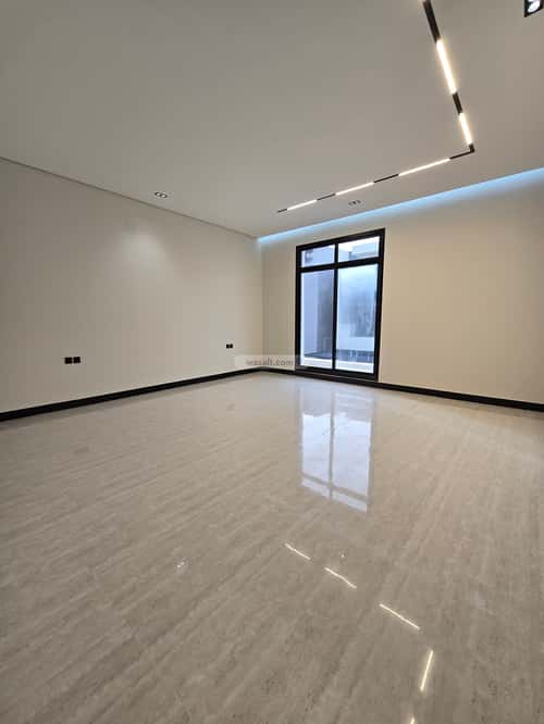 6 bedroom villa in Al Rimal 5