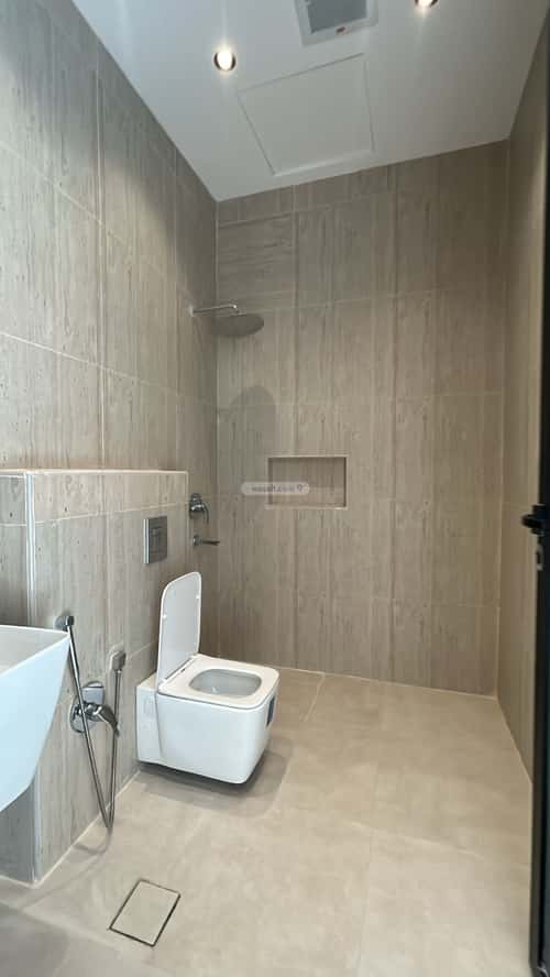 دور 4 غرف في النرجس 18