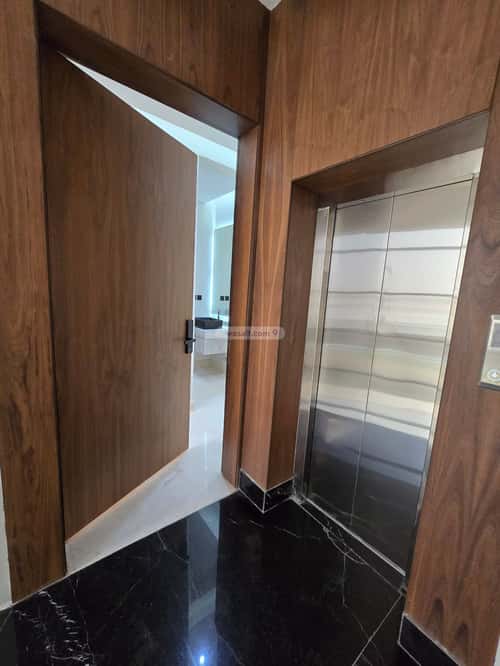 شقة 3 غرف في الرمال 2