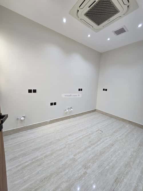 شقة 3 غرف في الرمال 4