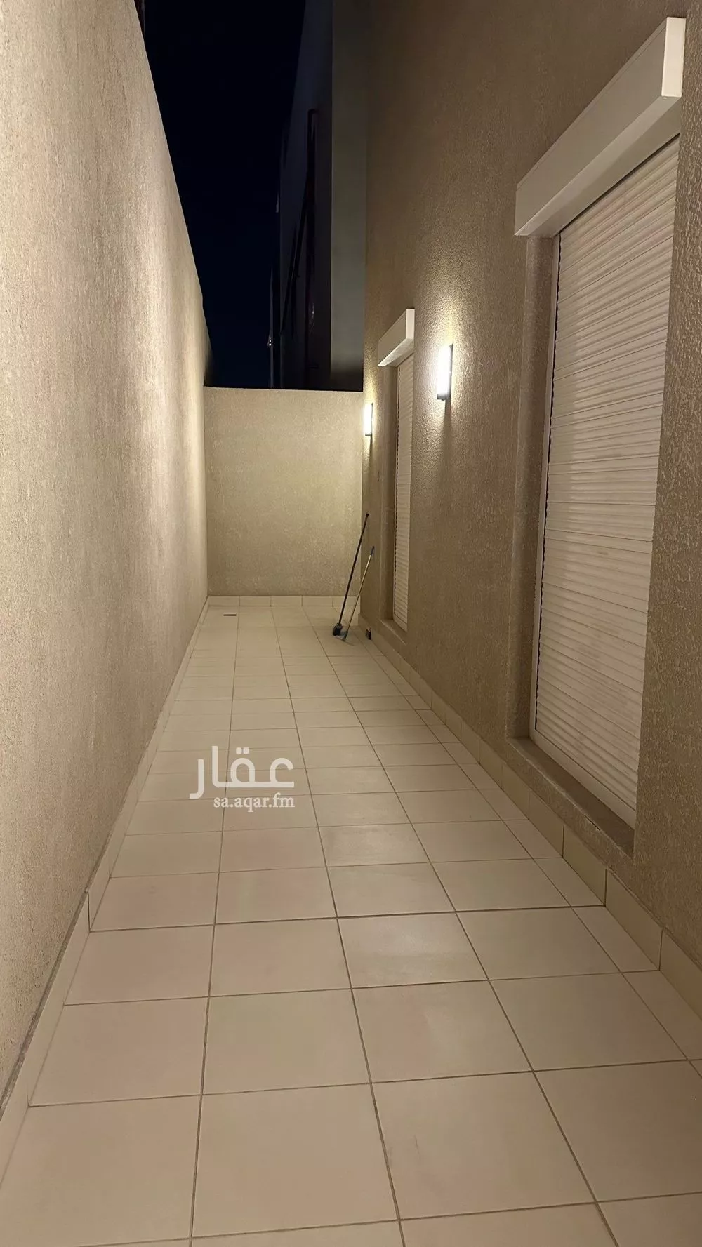 شقة 4 غرف في الملقا 7