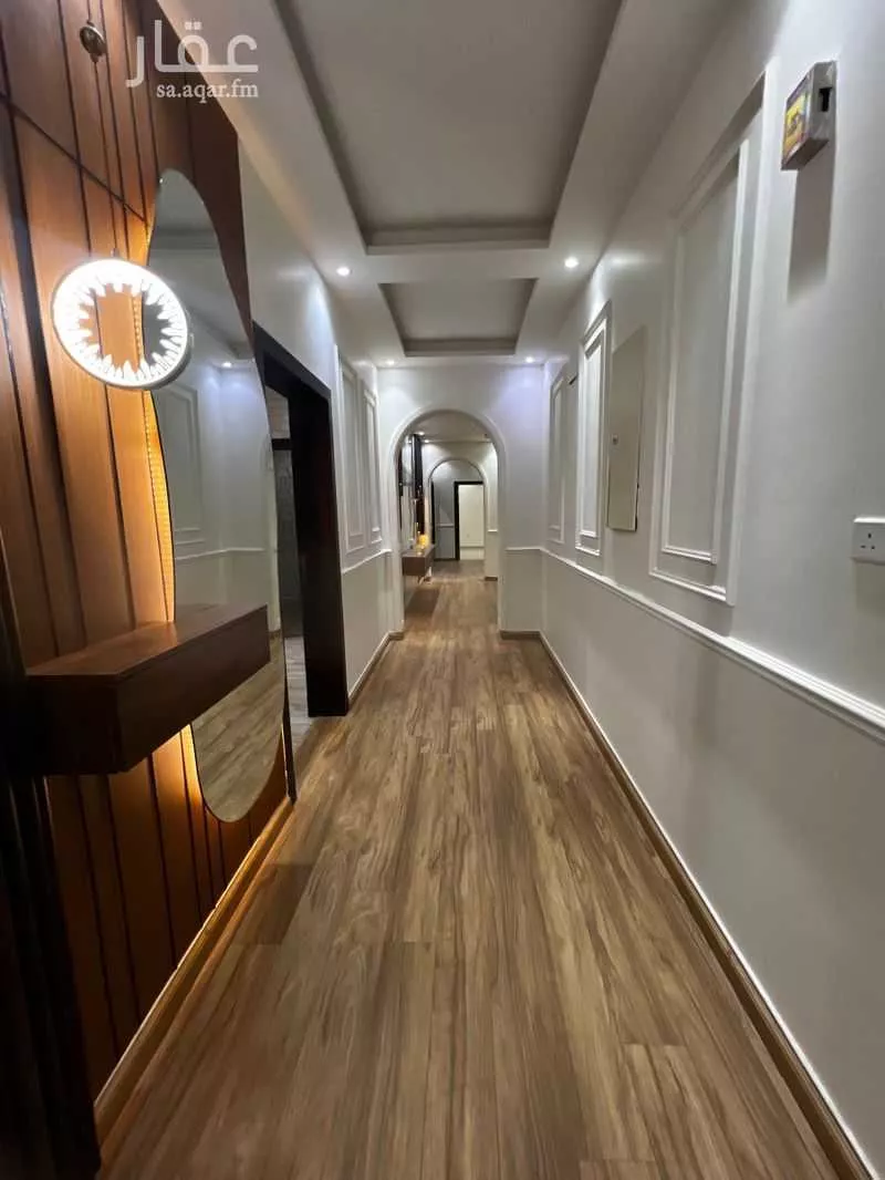 شقة 5 غرف في الريان 18