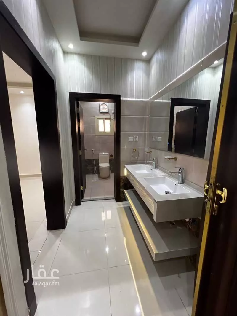 شقة 5 غرف في الريان 20