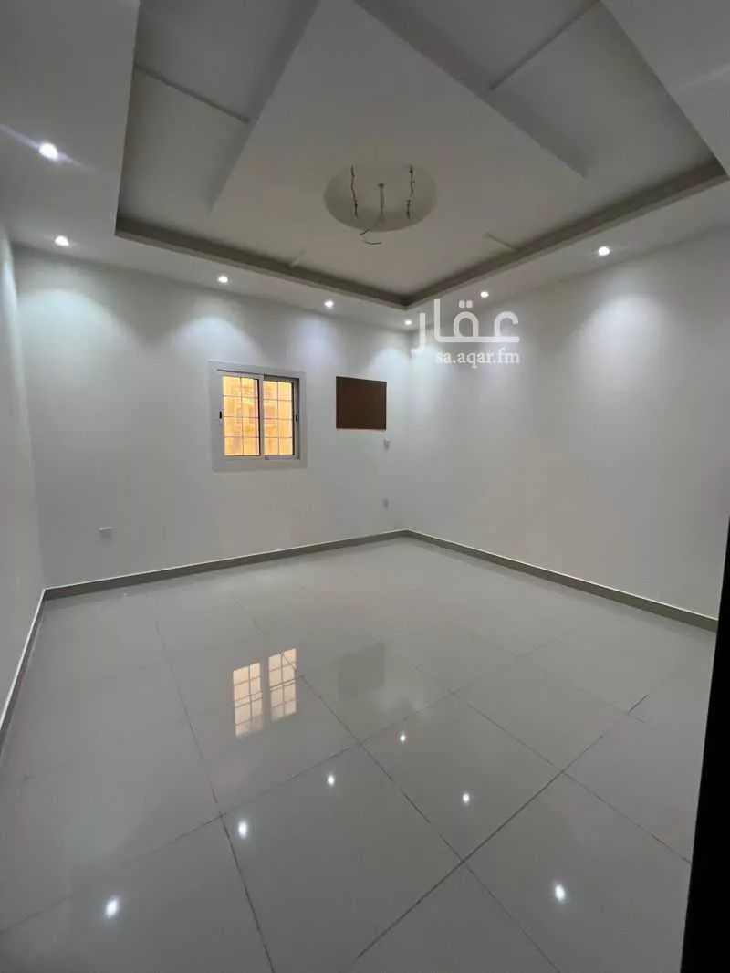 شقة 5 غرف في الريان 4